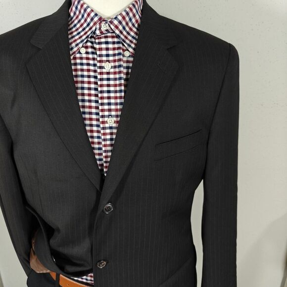 Van Heusen Men's 2PC Suit & Pant Brown Striped Poly Blend Size 42L / 34x32 - Picture 4 of 16